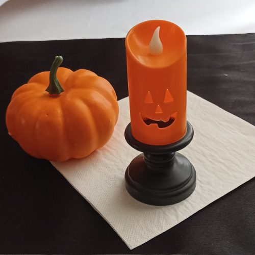 Halloweeni gyertya alakú LED-es világítás