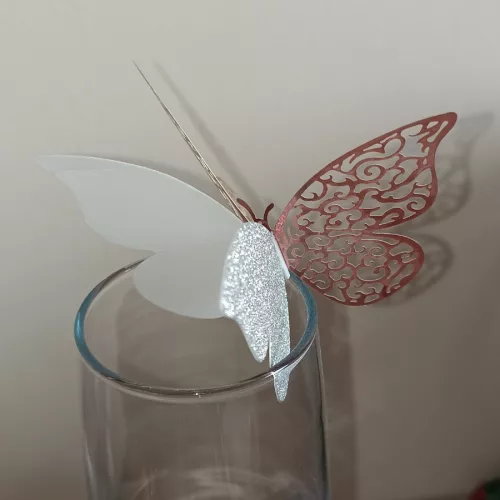 Rosegold pillangó dekorációk / ültetőkártya - 12 db