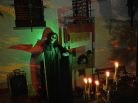 Fél zombi - 140 cm - halloweeni dekoráció