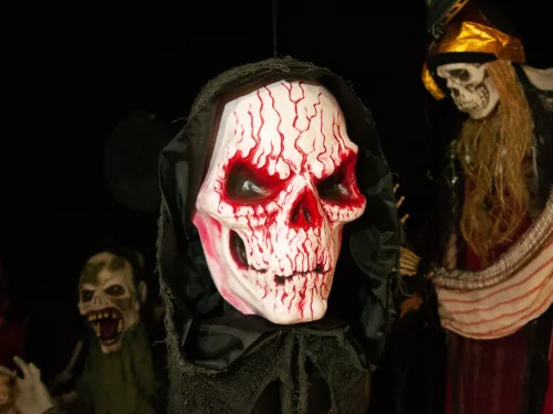 Halloween véres koponya 80cm - világít és hangot ad ki
