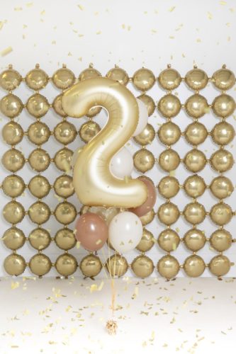 '2-es' számú fólia léggömb, 86 cm, arany