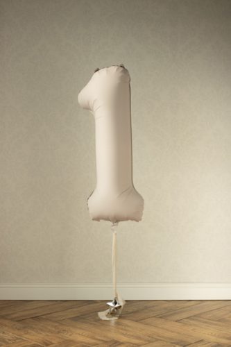 ''1'' számú fólia lufi, 86 cm, világos meleg szürke