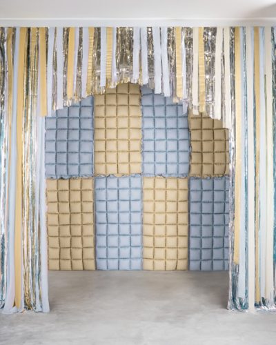 Fólia léggömbfüggöny kétoldalas, bézs-kék, 55 x 110 cm