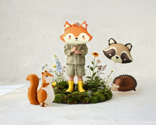 Rókazsákmány fólia lufi, 59x39 cm, barna-krém színekben