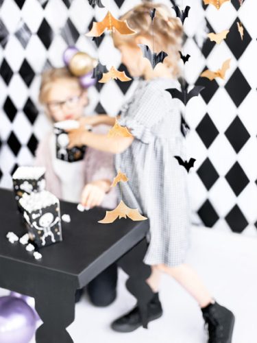 Garland denevér , fekete, 1,5 m