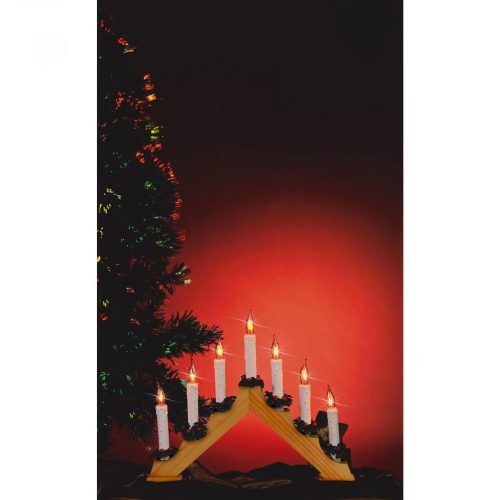 Gyertyapiramis, 7 db izzóval, lakkozott fából