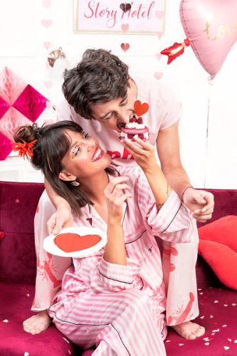 Konfetti szívek, 1,6x1,6 cm, világos rózsaszín, 15g