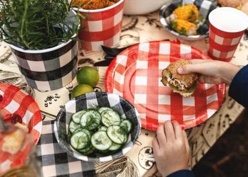 Kockás papírtálkák, vegyes fekete-szürke-drapp, 17x4,5 cm, 6 db/csomag