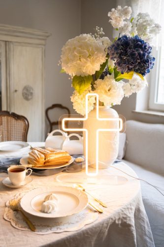 LED Neon Cross, fehér, 41x30 cm