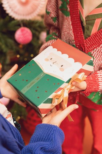 Ajándékdoboz Mikulás, 6x22,5x15 cm, mix