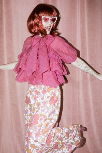 Kleopátra paróka, eper rózsaszín