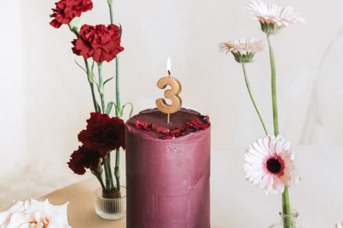 3-as számú születésnapi gyertya, 4,5 cm, arany