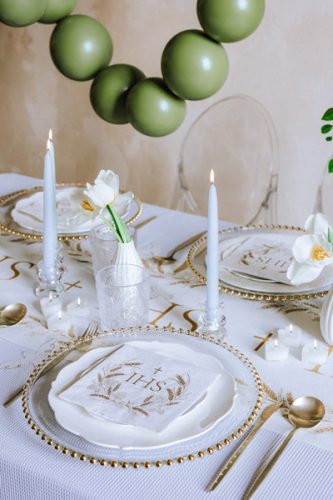 Napkins IHS, 33x33 cm, gold (1 pkt / 12 pc.)