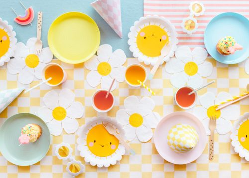 Szalvéták Daisy, 16x16,5 cm, mix (1 pkt / 12 db.)