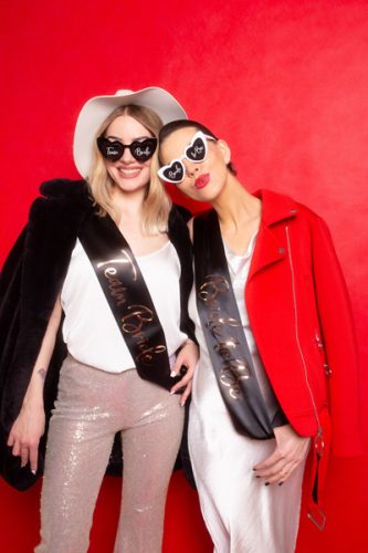 Fekete 'Bride to Be' szatén szalag rózsaarany felirattal 75 cm