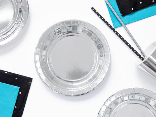 Tányérok, ezüst, 18cm (1 db / 6 db.)