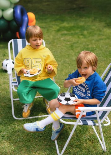 Tányérok Foci, mix, 18cm (1 pkt / 6 db.)