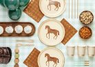Plates Horse, mix, 23 cm (1 pkt / 6 pc.)