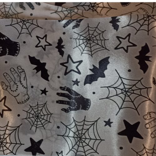 Wednesday sorozat ihlette asztali futó - fehér mintás / 16 cm * 200 cm