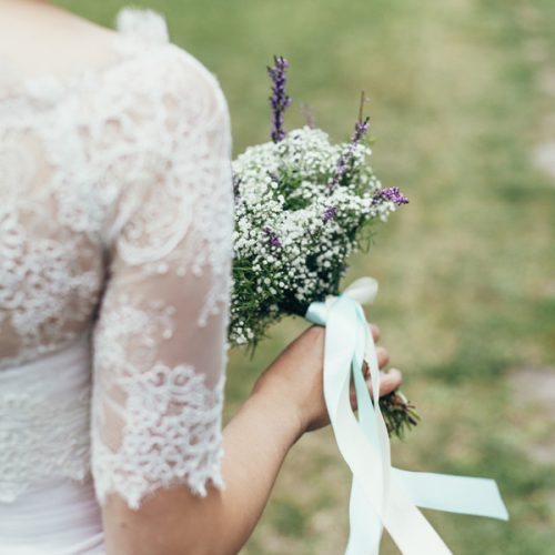 Szatén szalag, világos krém, 25mm/25m (1 db / 25 lm)