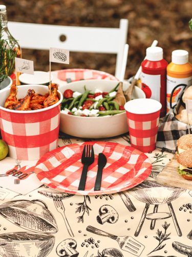 Műanyag étkészlet fekete, 12 darab, 18 cm